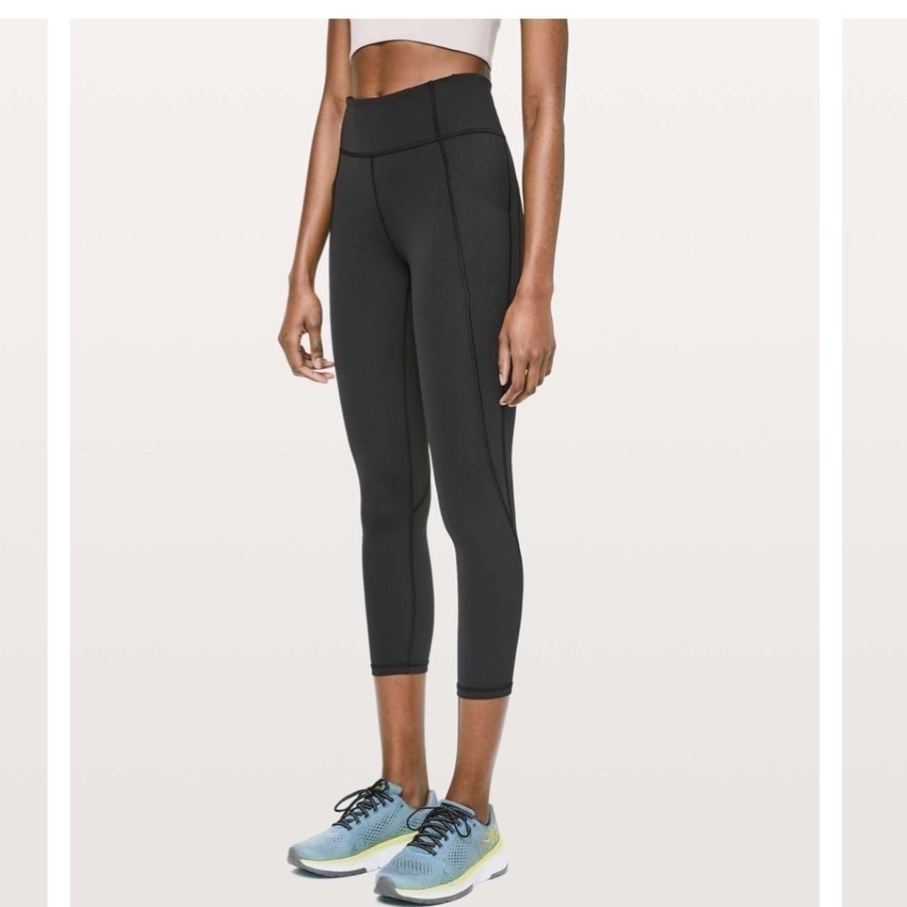 Lululemon Black Time To Sweat Crop Pants Size 4